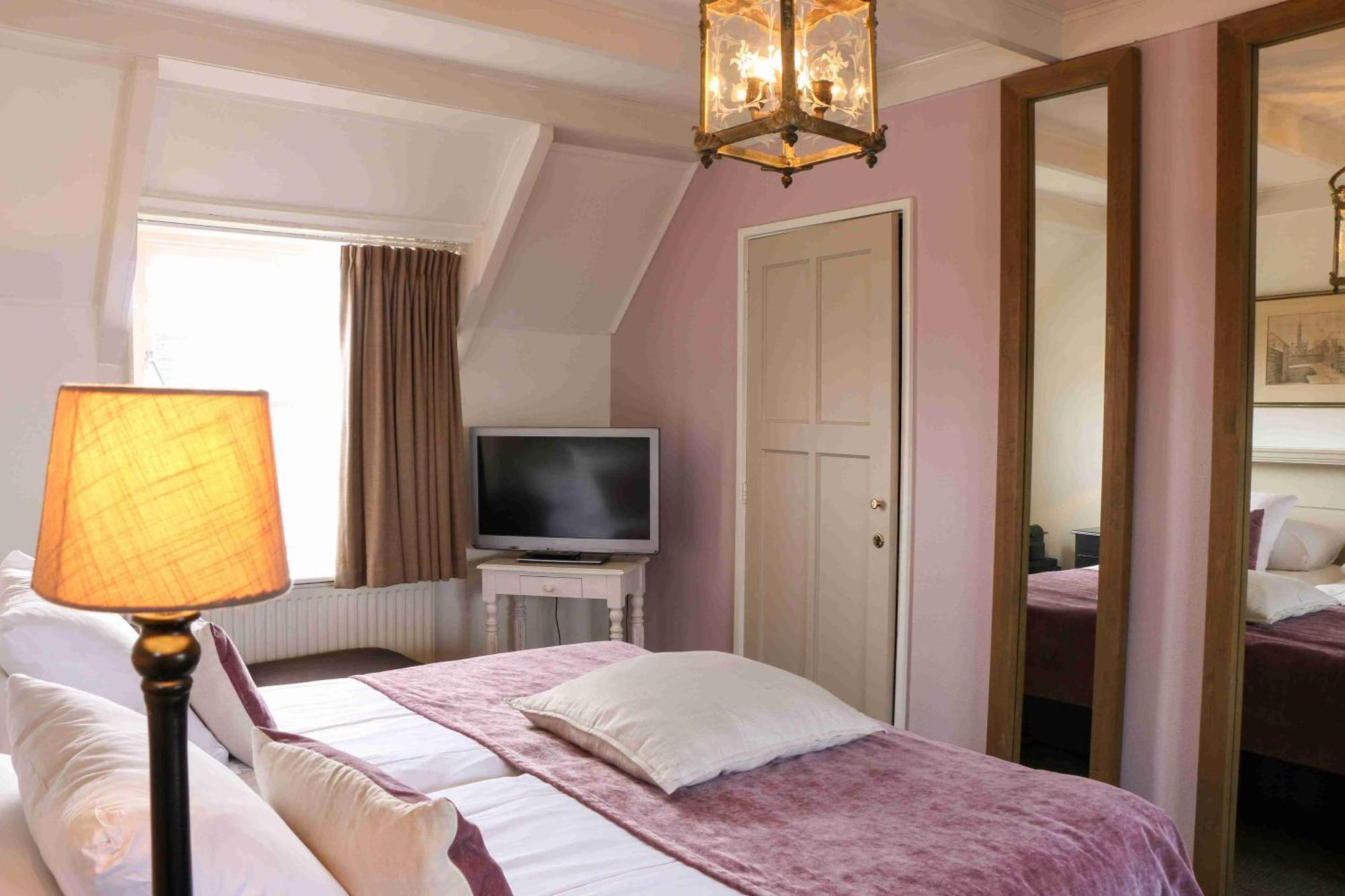 Auberge De Campveerse Toren Veere Exteriér fotografie